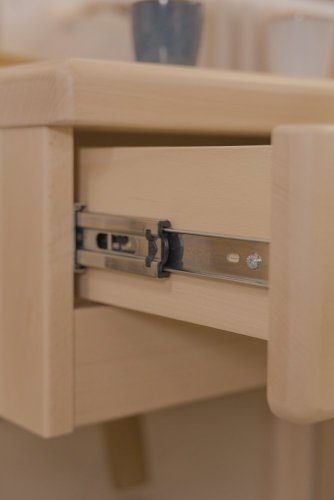 Ložnicový set Emily– postel Emily z masivního buku, úložný box pod postel, výklopný rošt Portoflex Kombi P pravý a levý, dvě matrace Dia Visco Hi a dva noční stolky Emily